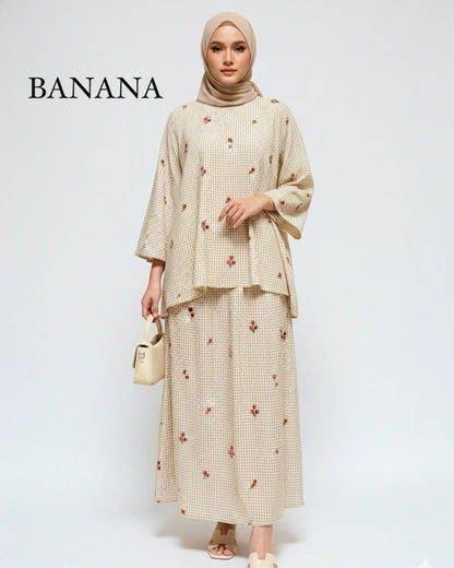 AMANDA SKIRT SET (YAYANA GINGHAM EMBROIDERY SERIES)